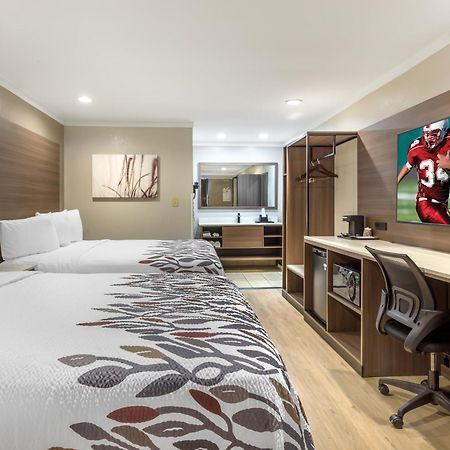 Red Roof Inn Raleigh Northeast - Downtown 外观 照片